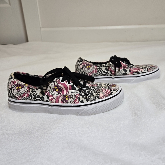 Vans Disney Alice In Wonderland Cheshire Cat Shoes Women's 7 Men's 5.5 Low Top - Picture 1 of 16